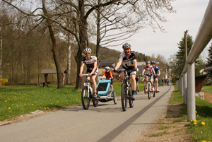 Der Bikestore Raschau bietet auch Familientouren an.