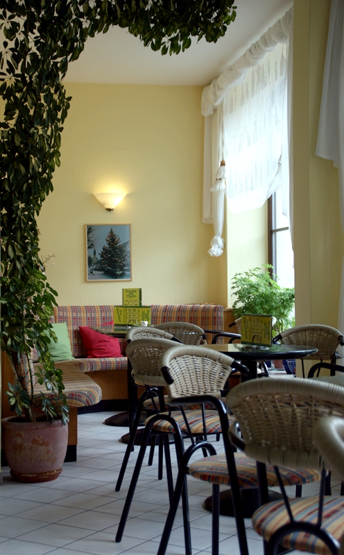 Die Sitzecke vom Eiscafe