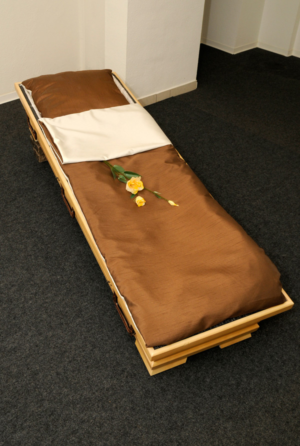 Die Bestattungen Pietät Bracht GmbH hilft Ihnen wo es nur geht.