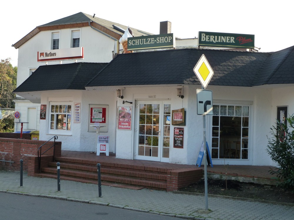 Der Schulze Shop in Wolmirstedt ist der Partner für Imbiss, Partyservice und Überraschungsbuffets.