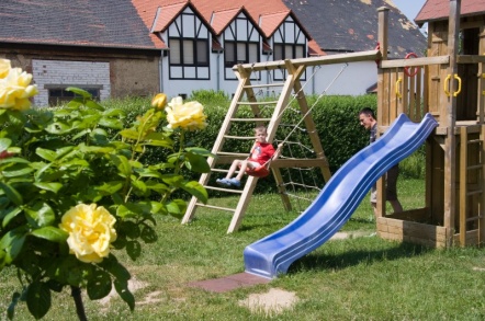In der Pension & Gasthaus Teichhaus Eschefeld aus Frohburg hat auch für die Kleinen reichlich Platz.